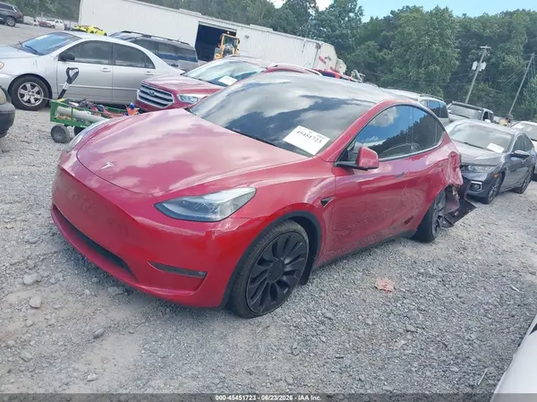 5YJYGDEF8MF264724 2021 TESLA MODEL Y - Image 2