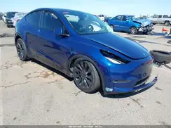 5YJYGDEF8MF267574 2021 TESLA MODEL Y