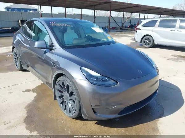5YJYGDEF8MF271625 2021 TESLA MODEL Y - Image 1
