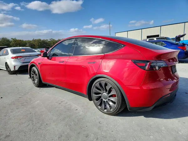 5YJYGDEF8MF272077 2021 TESLA MODEL Y - Image 2