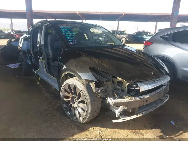 5YJYGDEF8MF305210 2021 TESLA MODEL Y - Image 1