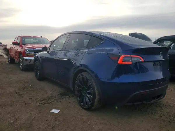 5YJYGDEF9LF000555 2020 TESLA MODEL Y - Image 2