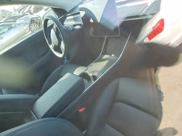 5YJYGDEF9LF019316 2020 TESLA MODEL Y - Image 8