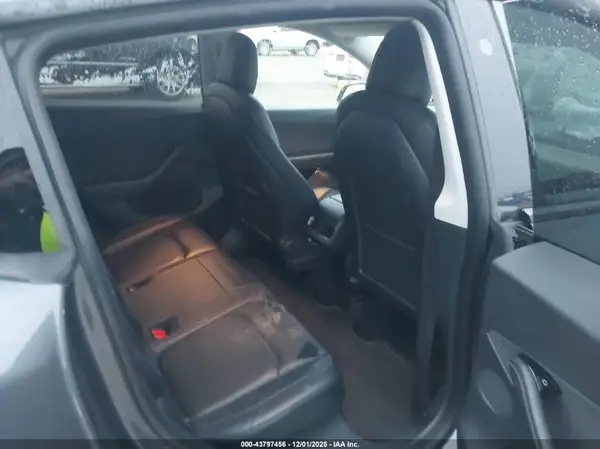 5YJYGDEF9MF076181 2021 TESLA MODEL Y - Image 8