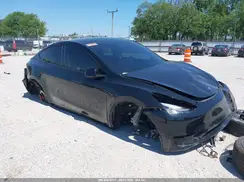 5YJYGDEF9MF081932 2021 TESLA MODEL Y