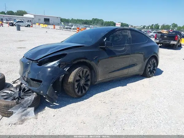 5YJYGDEF9MF081932 2021 TESLA MODEL Y - Image 2