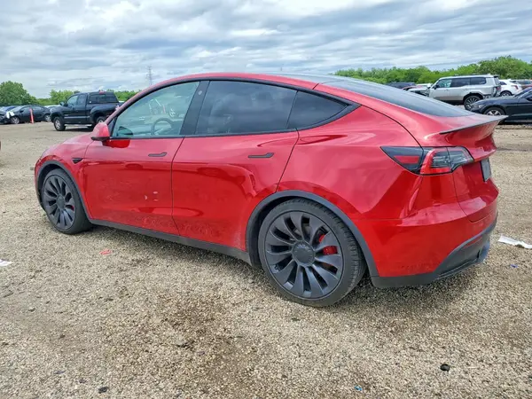 5YJYGDEF9MF124584 2021 TESLA MODEL Y - Image 2
