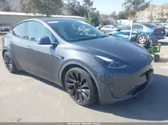 5YJYGDEF9MF157939 2021 TESLA MODEL Y