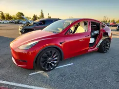 5YJYGDEF9MF197115 2021 TESLA MODEL Y