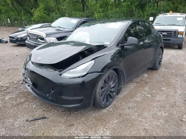 5YJYGDEF9MF250203 2021 TESLA MODEL Y - Image 2