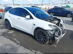 5YJYGDEF9MF261699 2021 TESLA MODEL Y