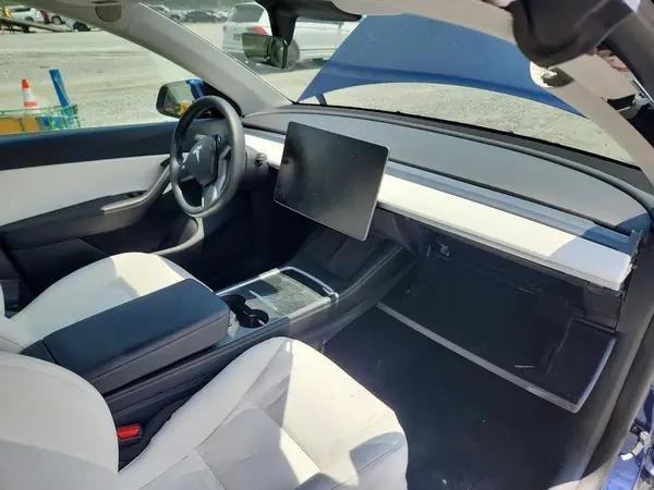 5YJYGDEF9MF264604 2021 TESLA MODEL Y - Image 8