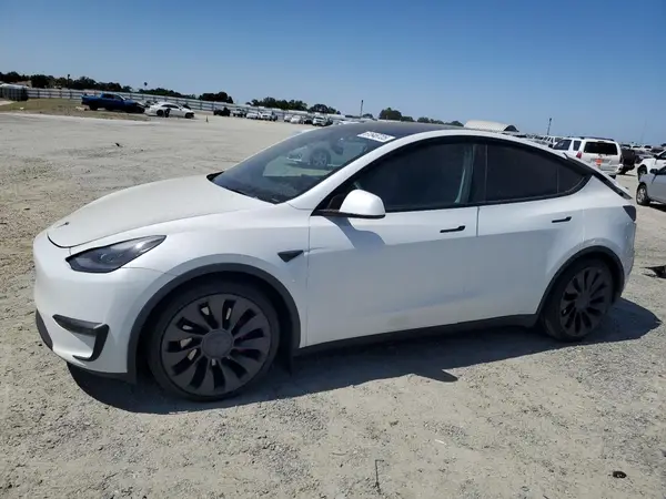 5YJYGDEF9MF277739 2021 TESLA MODEL Y - Image 1