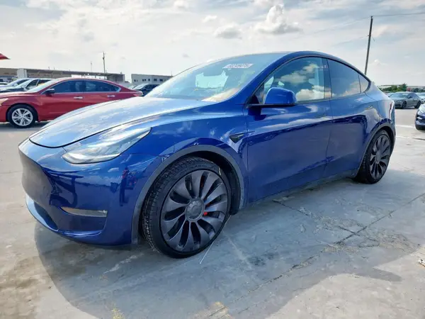 5YJYGDEFXLF000340 2020 TESLA MODEL Y - Image 1