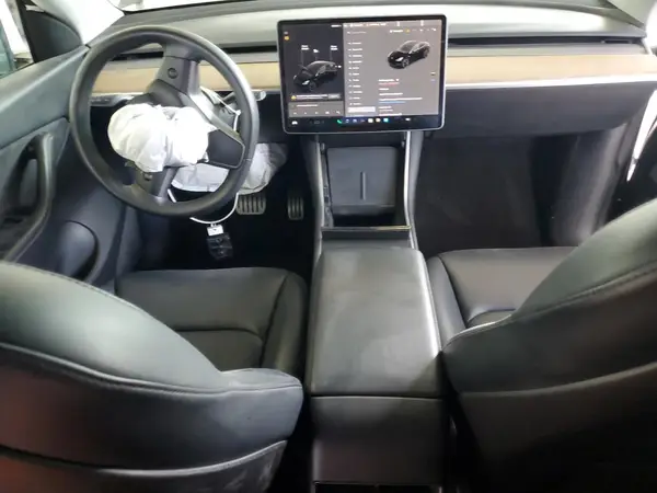 5YJYGDEFXLF001388 2020 TESLA MODEL Y - Image 8