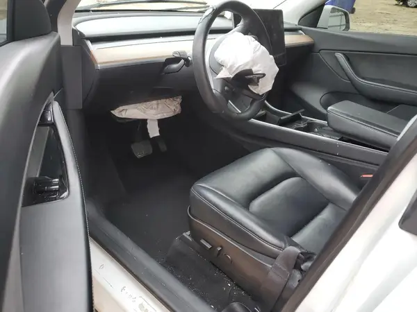 5YJYGDEFXLF002783 2020 TESLA MODEL Y - Image 8