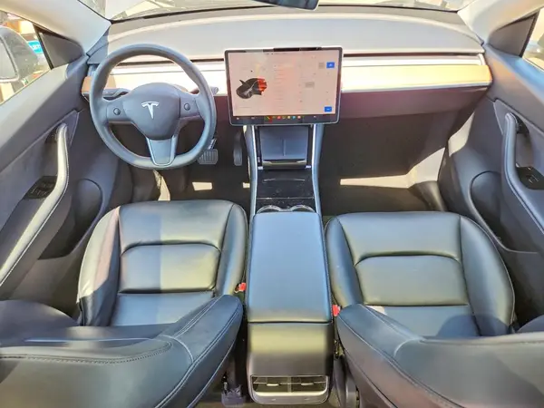 5YJYGDEFXLF004761 2020 TESLA MODEL Y - Image 8