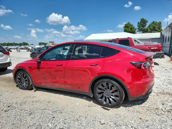 5YJYGDEFXMF070311 2021 TESLA MODEL Y - Image 2