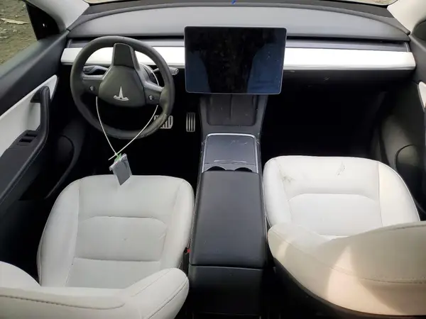 5YJYGDEFXMF141054 2021 TESLA MODEL Y - Image 8