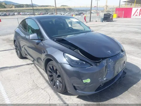 5YJYGDEFXMF157741 2021 TESLA MODEL Y - Image 1