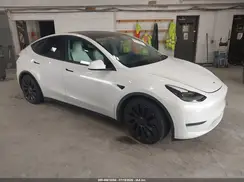 5YJYGDEFXMF178587 2021 TESLA MODEL Y