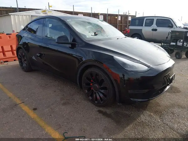5YJYGDEFXMF230476 2021 TESLA MODEL Y - Image 1