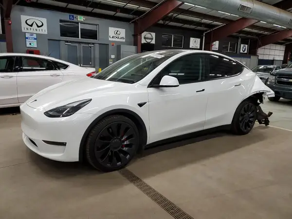 5YJYGDEFXMF230591 2021 TESLA MODEL Y - Image 1