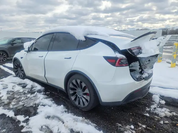 5YJYGDEFXMF251750 2021 TESLA MODEL Y - Image 2