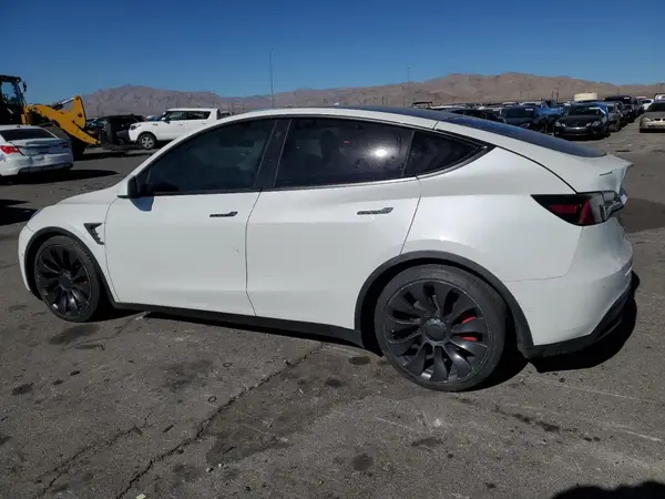 5YJYGDEFXMF252381 2021 TESLA MODEL Y - Image 2