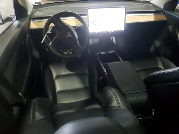 5YJYGDEFXMF267978 2021 TESLA MODEL Y - Image 8