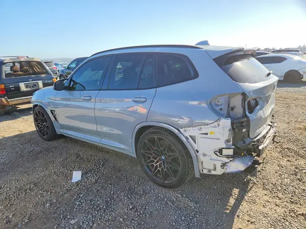 5YM13EC01N9K66769 2022 BMW X3 - Image 2