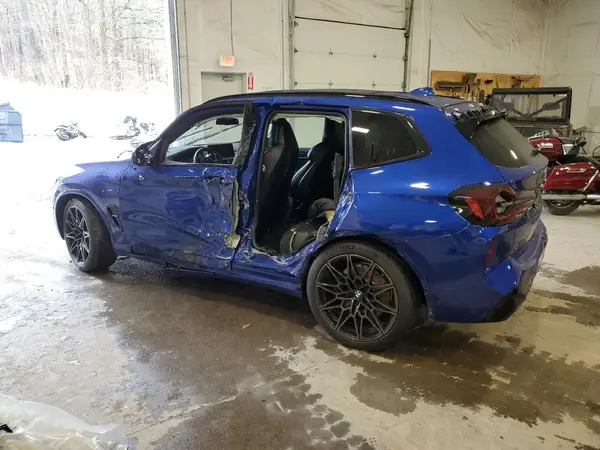 5YM13EC02R9U29340 2024 BMW X3 - Image 2
