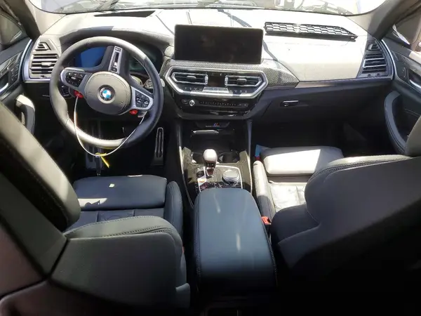 5YM13EC02R9V11262 2024 BMW X3 - Image 8