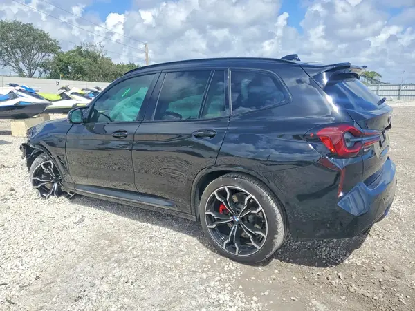 5YM13EC02R9W10597 2024 BMW X3 - Image 2