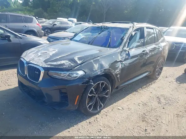 5YM13EC03N9J74594 2022 BMW X3 M - Image 2