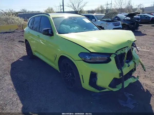 5YM13EC03N9L12165 2022 BMW X3 M - Image 1