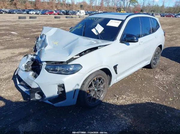 5YM13EC03R9T66085 2024 BMW X3 M - Image 2