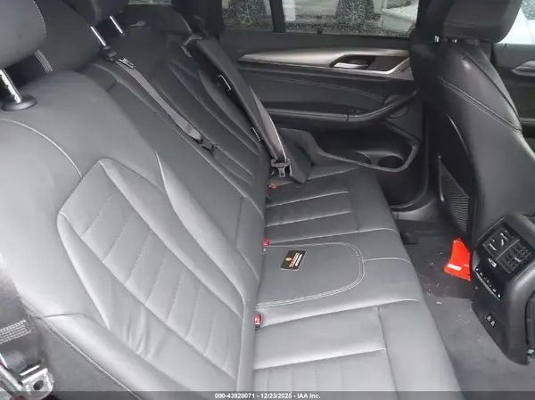 5YM13EC06R9V01625 2024 BMW X3 M - Image 8