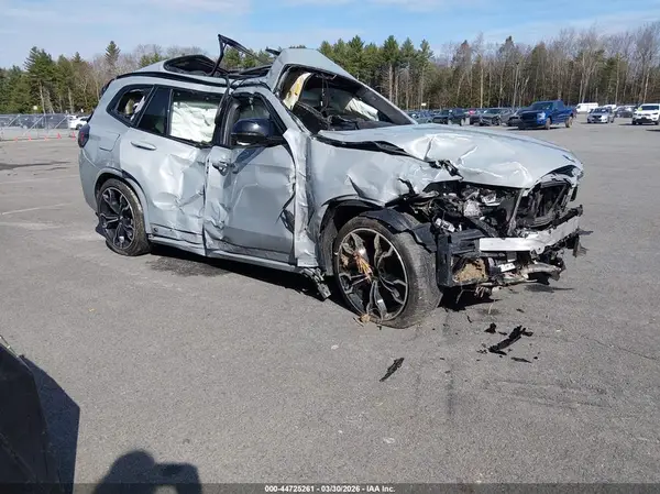 5YM13EC07N9J74890 2022 BMW X3 M