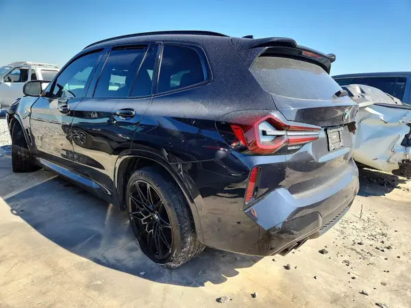 5YM13EC08N9K15799 2022 BMW X3 - Image 2