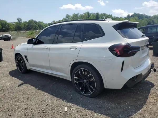5YM13EC09R9T57052 2024 BMW X3 - Image 2