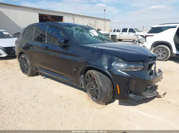 5YM13EC09R9T58542 2024 BMW X3 M