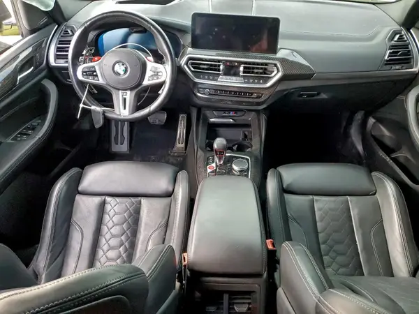 5YM13EC0XN9J54083 2022 BMW X3 - Image 8