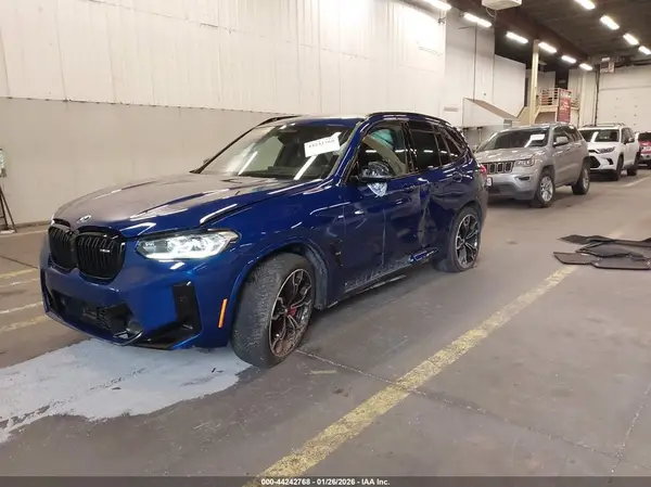 5YM13EC0XP9S56874 2023 BMW X3 M - Image 2