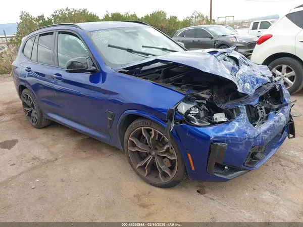 5YM13EC0XP9T08424 2023 BMW X3 M