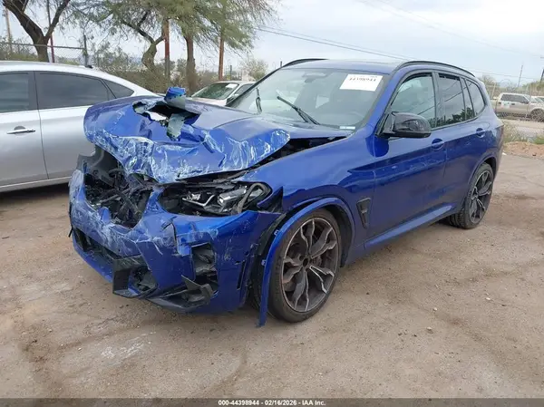 5YM13EC0XP9T08424 2023 BMW X3 M - Image 2