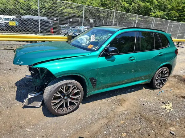 5YM13ET01R9U39602 2024 BMW X5 - Image 1