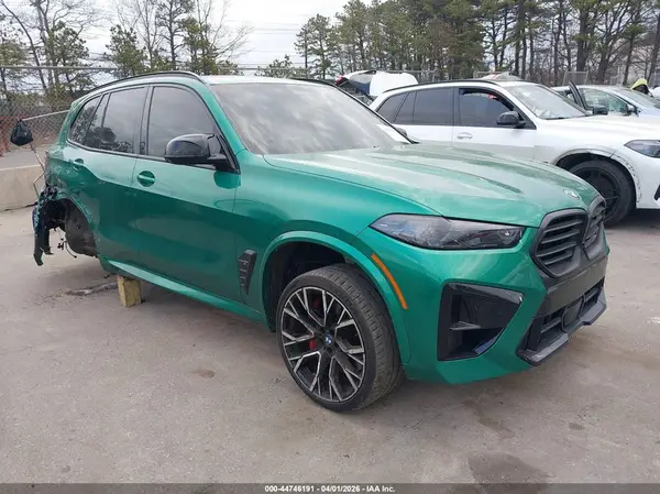 5YM13ET08R9T21627 2024 BMW X5 M