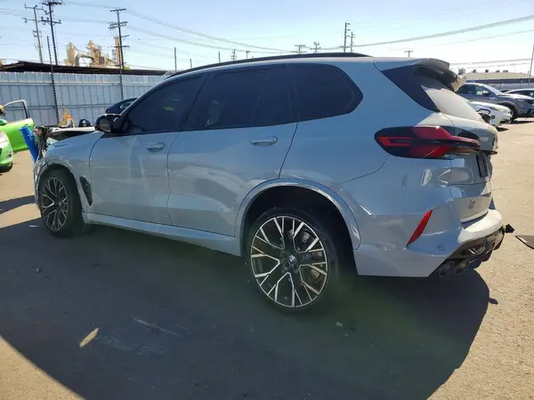 5YM13ET08R9T70651 2024 BMW X5 - Image 2