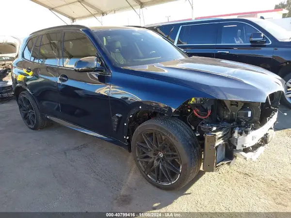 5YM13ET08R9U02384 2024 BMW X5 M - Image 1